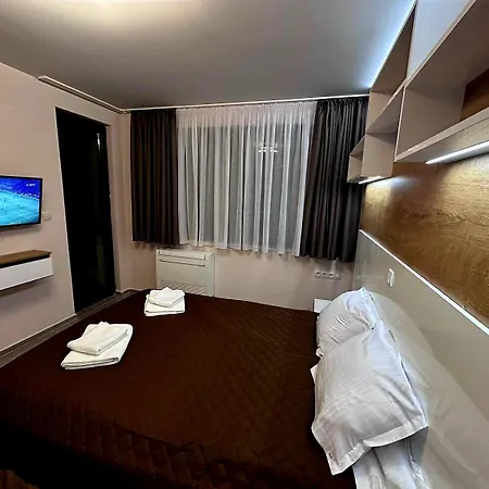 Aria 9 Apartamento Velingrado